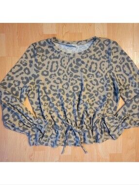 Paper Crane leopard print sweater